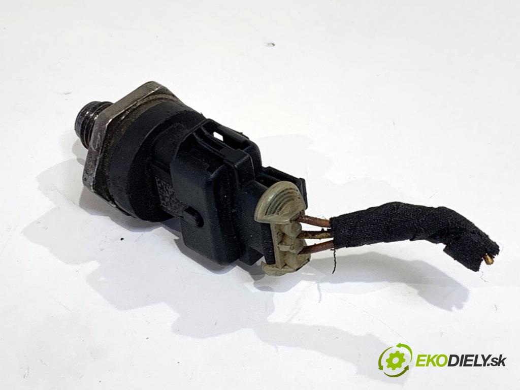 OPEL ASTRA H Kombi 2007 74 kW 1.7 CDTI (L35) 1686 snímač tlaku paliva 0281002767 (Snímač)