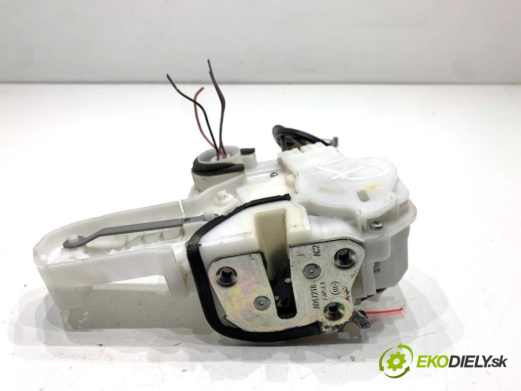 MITSUBISHI ASX SUV 2015 86 kW 1.6 MIVEC 1590 zámok Dvere ľavy predný 