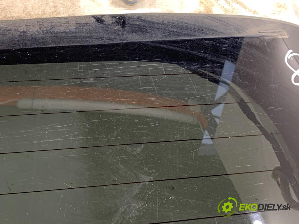 MITSUBISHI ASX SUV 2015 86 kW 1.6 MIVEC 1590 kapota zadní část