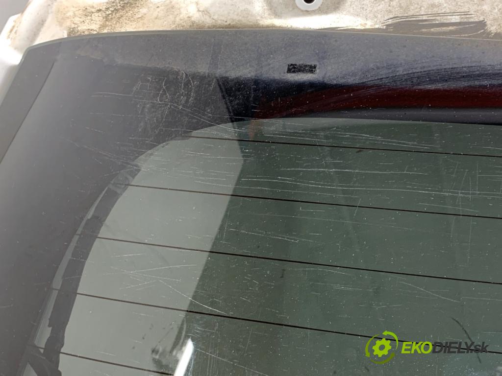 MITSUBISHI ASX SUV 2015 86 kW 1.6 MIVEC 1590 kapota zadní část