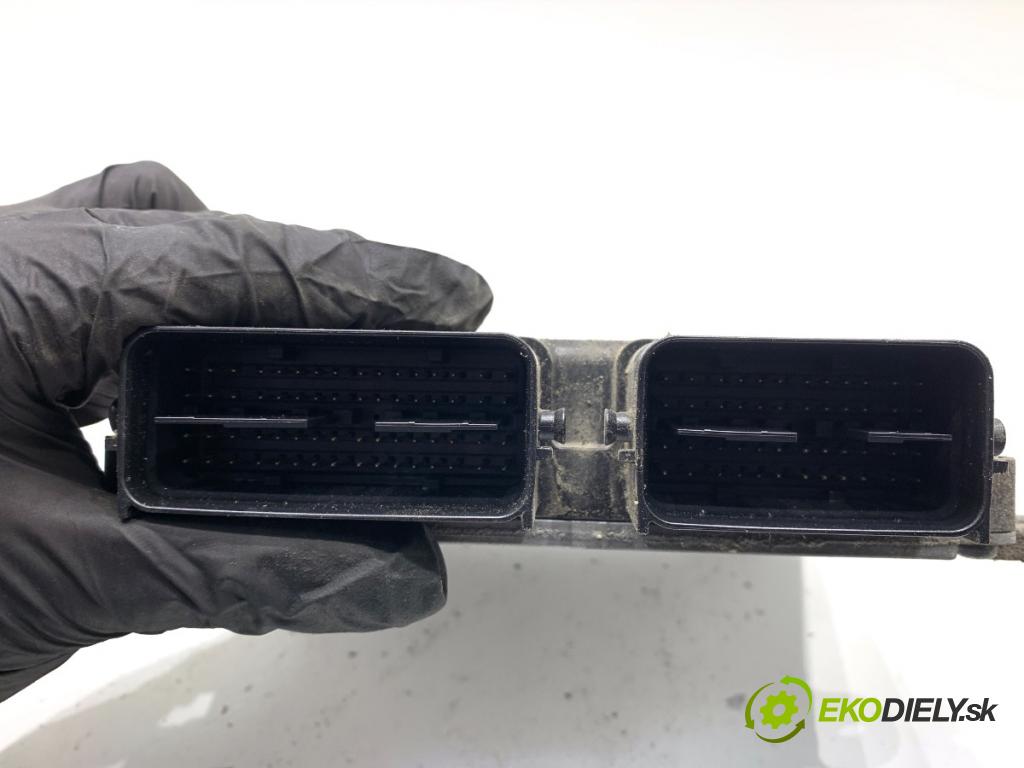 MITSUBISHI ASX SUV 2015 86 kW 1.6 MIVEC 1590 riadiaca jednotka Motor (Riadiaca jednotka)