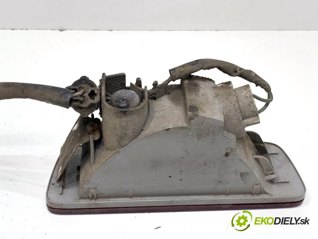 MITSUBISHI ASX SUV 2015 86 kW 1.6 MIVEC 1590 světlo nárazníka zadní část mlhové