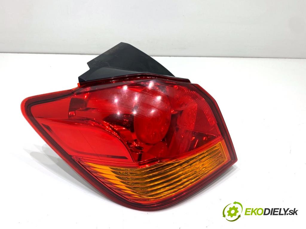 MITSUBISHI ASX SUV 2015 86 kW 1.6 MIVEC 1590 Svetlo ľavy zad 