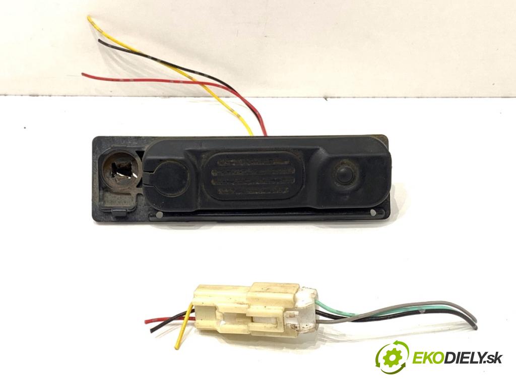 MITSUBISHI ASX SUV 2015 86 kW 1.6 MIVEC 1590 Kľučka dverí zad 