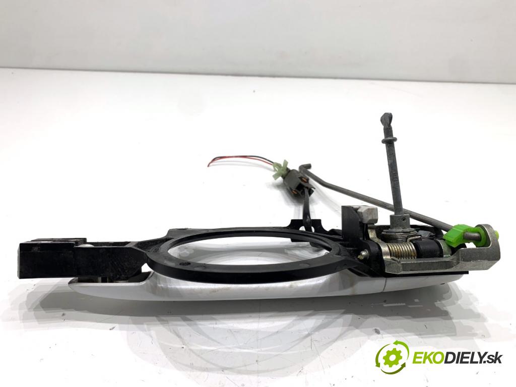 MITSUBISHI ASX SUV 2015 86 kW 1.6 MIVEC 1590 Kľučka vonkajšia ľavy predný