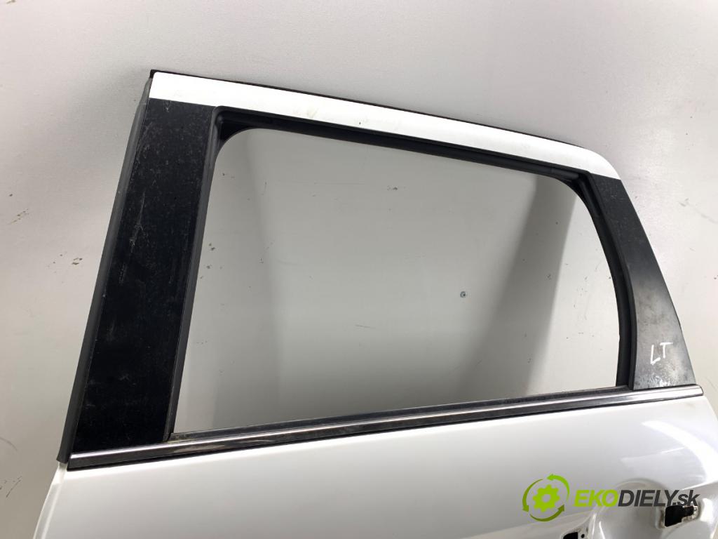 MITSUBISHI ASX SUV 2015 86 kW 1.6 MIVEC 1590 dveře levý zadní část