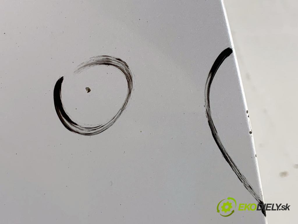 MITSUBISHI ASX SUV 2015 86 kW 1.6 MIVEC 1590 dveře levý zadní část