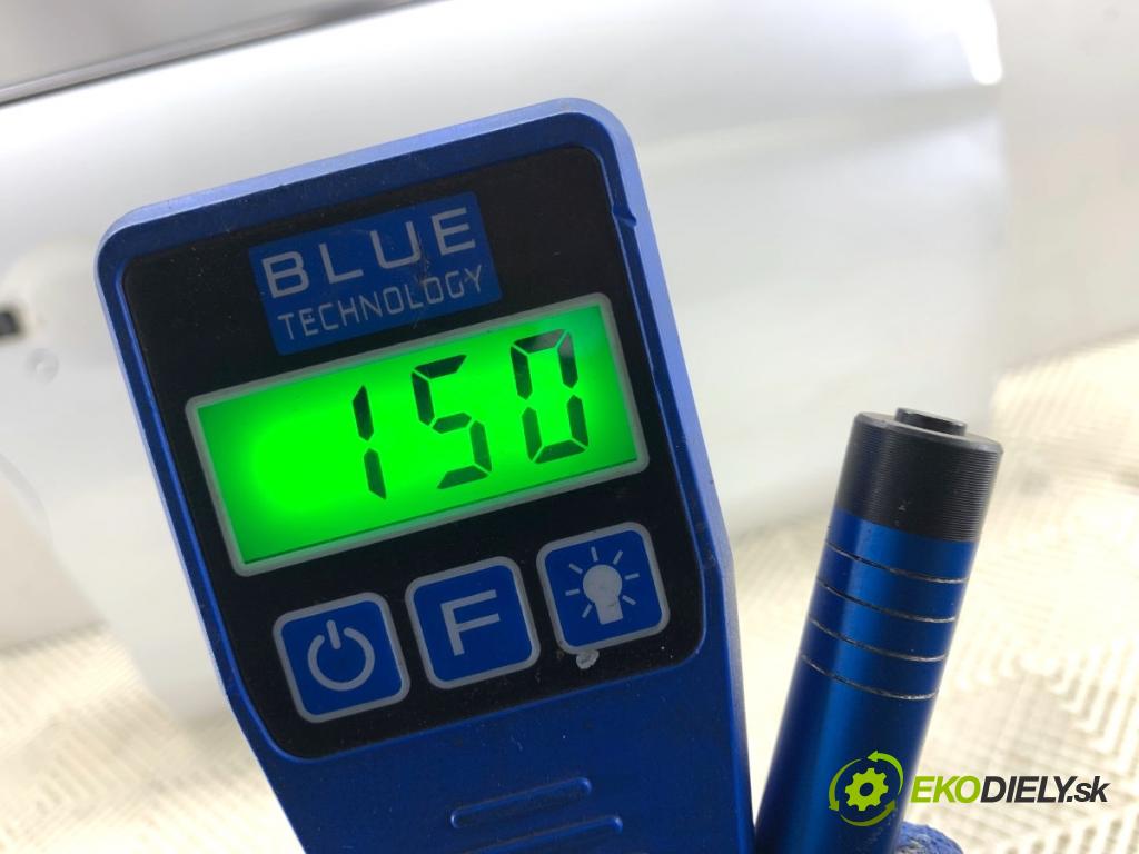 MITSUBISHI ASX SUV 2015 86 kW 1.6 MIVEC 1590 Dvere pravy predný