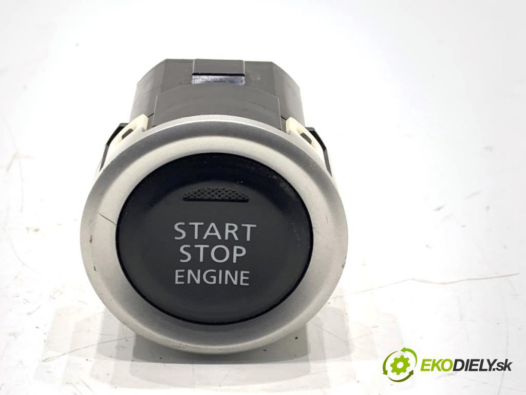 MITSUBISHI ASX SUV 2015 86 kW 1.6 MIVEC 1590 vypínač ZAPALOVANIE: START/STOP 8610A130