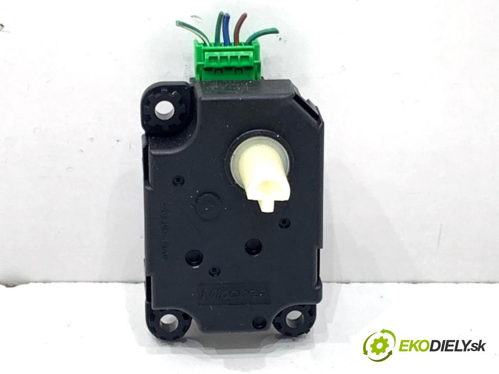 MITSUBISHI ASX SUV 2015 86 kW 1.6 MIVEC 1590 Motor kúrenia CSA512T010