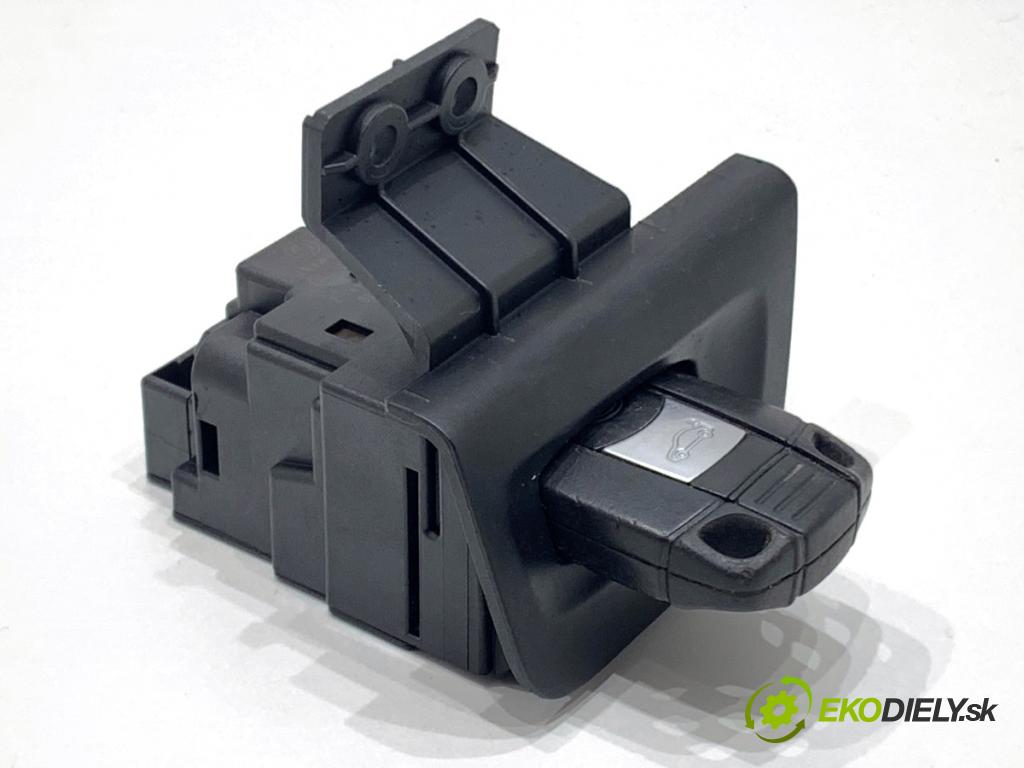 BMW E87 liftback 2005 85 kW 116 i 1596 spínačka 9172369 (Spínací skříňka)