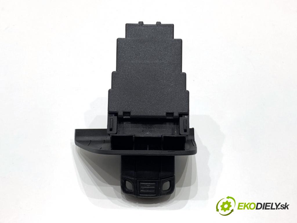 BMW E87 liftback 2005 85 kW 116 i 1596 spínačka 9172369 (Spínací skříňka)