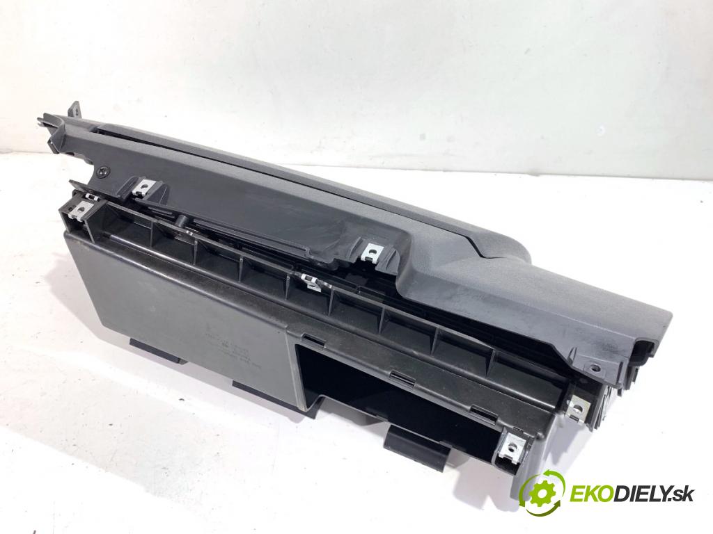 BMW E87 liftback 2005 85 kW 116 i 1596 přihrádka kastlík spolujezdce  (Přihrádka (kastlík))