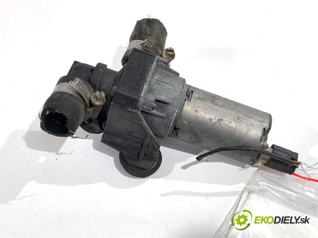 BMW E87 liftback 2005 85 kW 116 i 1596 DALŠÍ: pumpa vody 6928246 (Vodní pumpa)