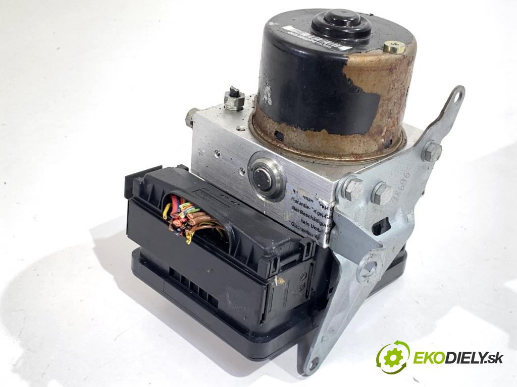 BMW E87 liftback 2005 85 kW 116 i 1596 pumpa ABS  (Pumpa ABS)