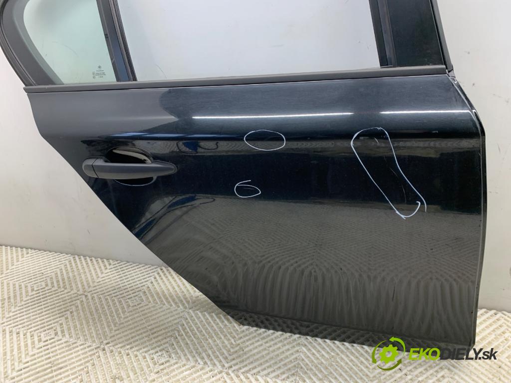 BMW E87 liftback 2005 85 kW 116 i 1596 dveře pravý zadní část 475