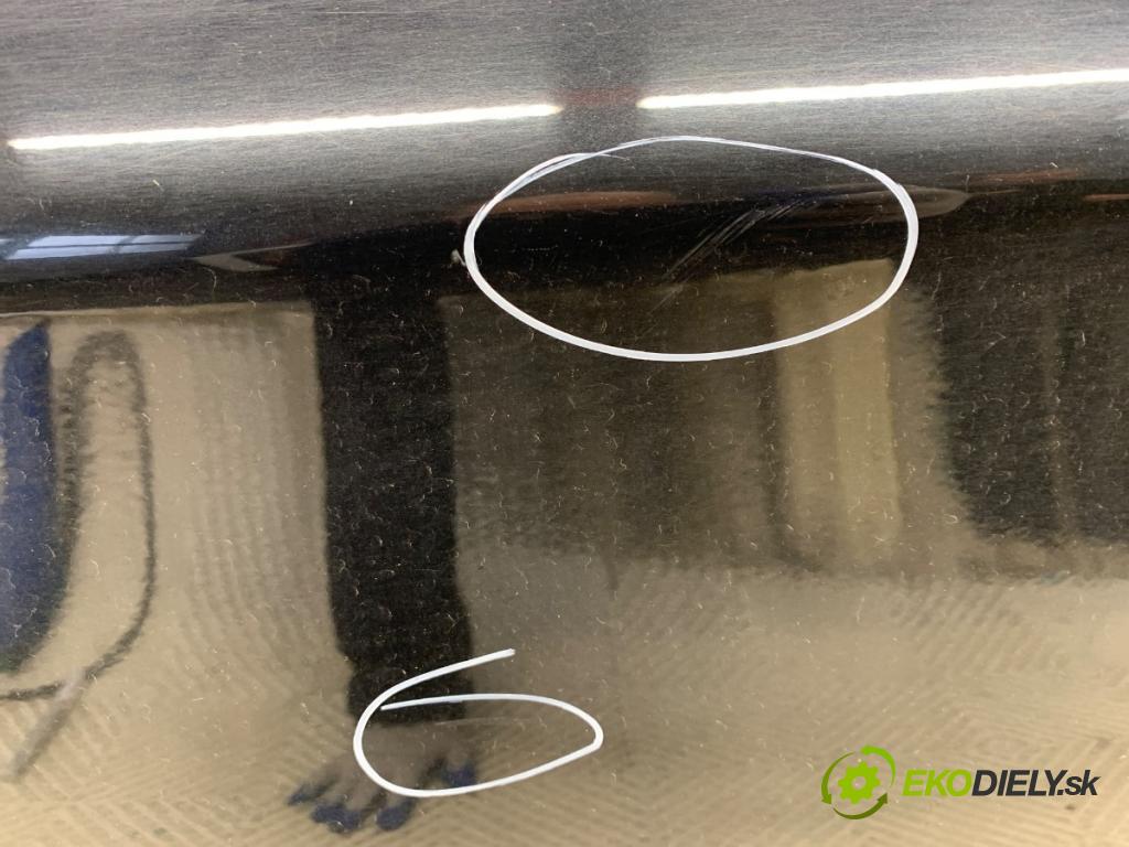 BMW E87 liftback 2005 85 kW 116 i 1596 dveře pravý zadní část 475