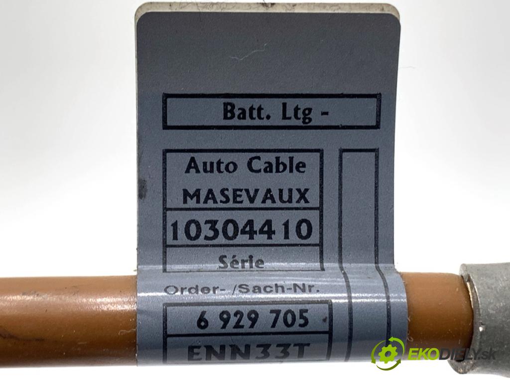 BMW E87 liftback 2005 85 kW 116 i 1596 svorka MINUS: 6929705