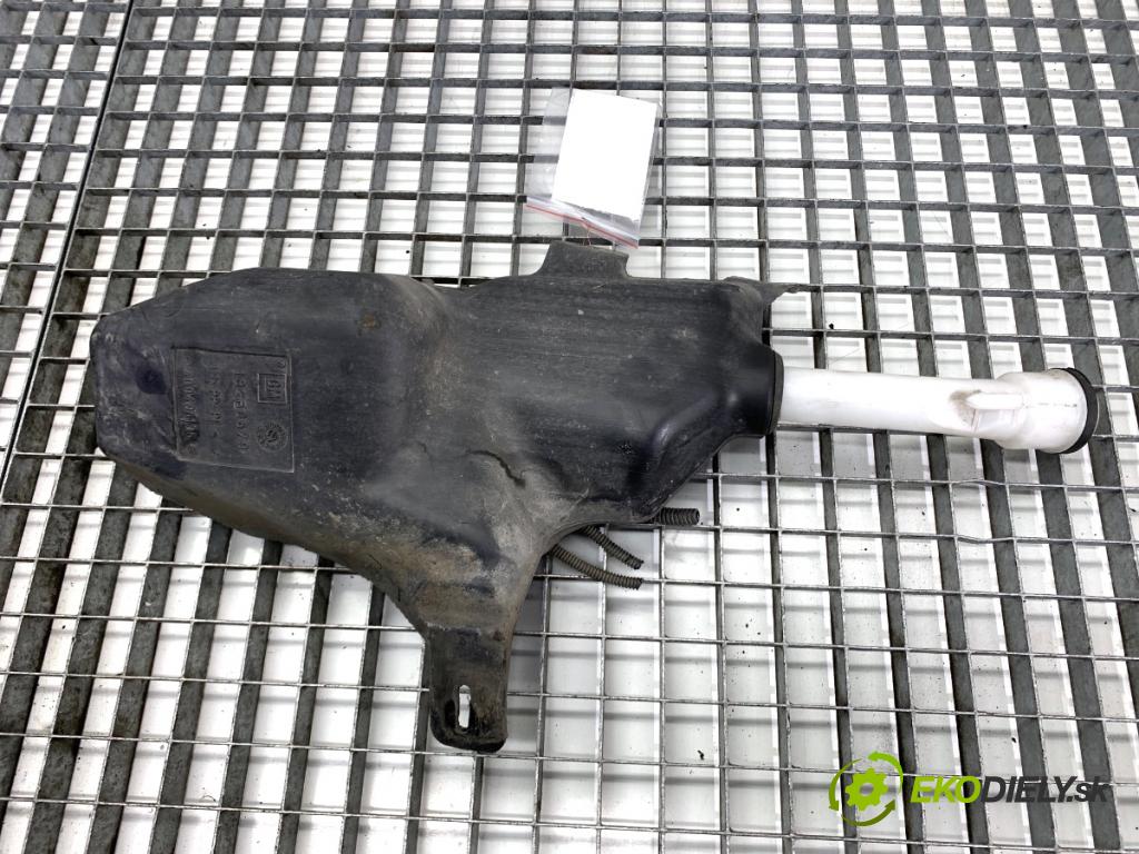 OPEL ASTRA J Kombi 2013 81 kW 1.7 CDTI (35) 1686 Nádržka ostrekovačov 13260579