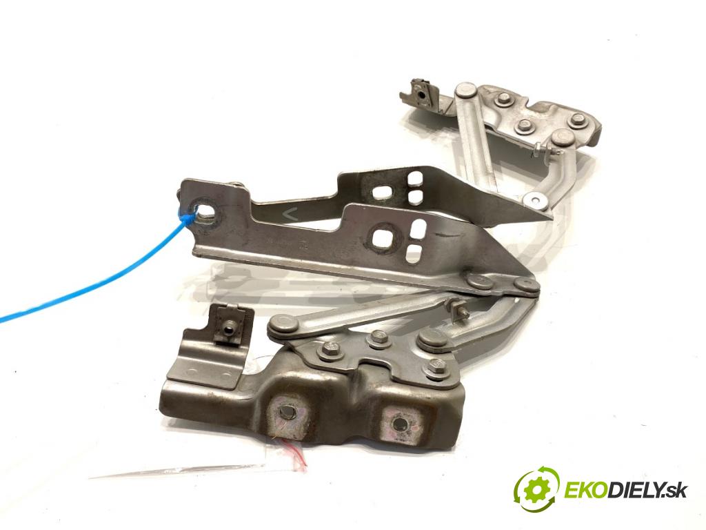 OPEL ASTRA J Kombi 2013 81 kW 1.7 CDTI (35) 1686 závěsky kapoty 