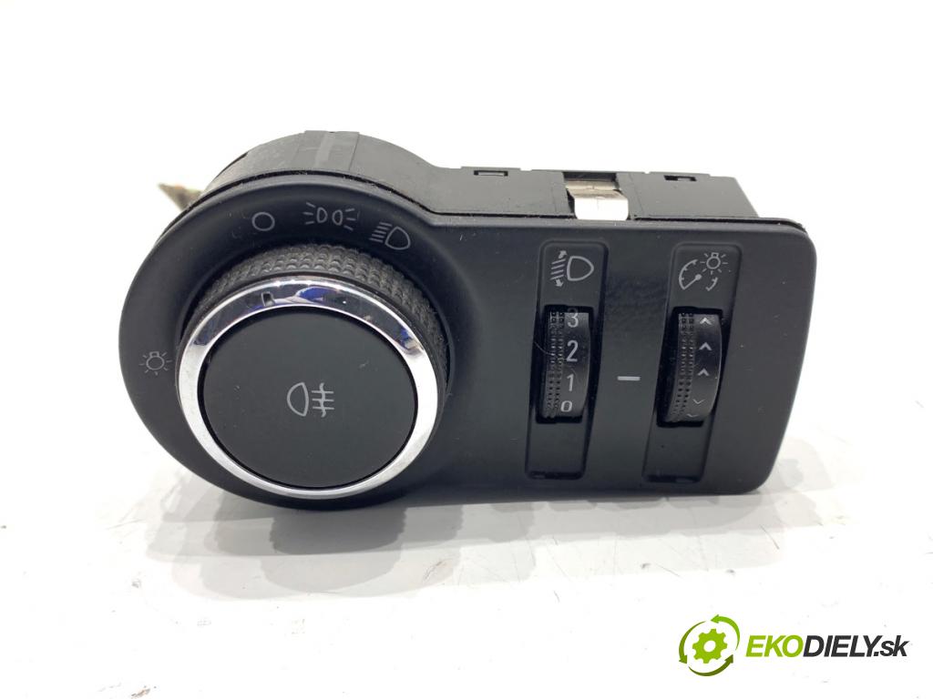 OPEL ASTRA J Kombi 2013 81 kW 1.7 CDTI (35) 1686 Spínač svetiel 13268705