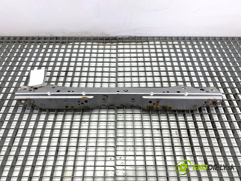 OPEL ASTRA J Kombi 2013 81 kW 1.7 CDTI (35) 1686 výztuha horní  (Výztuha)