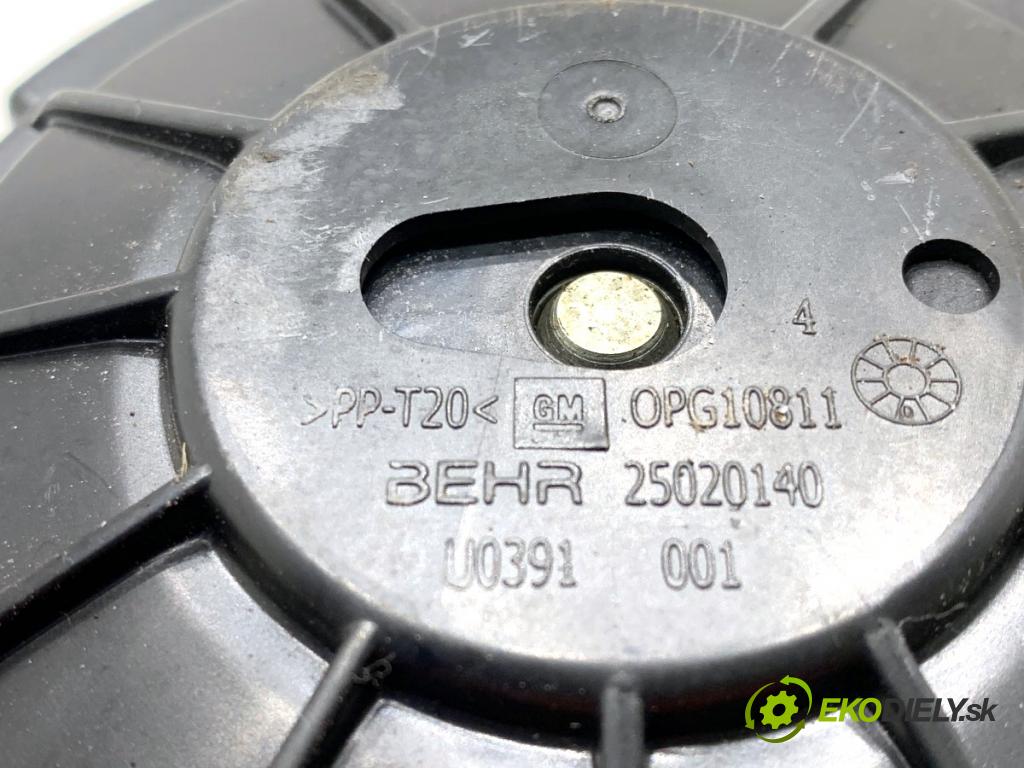 OPEL ASTRA J Kombi 2013 81 kW 1.7 CDTI (35) 1686 topení 25020140