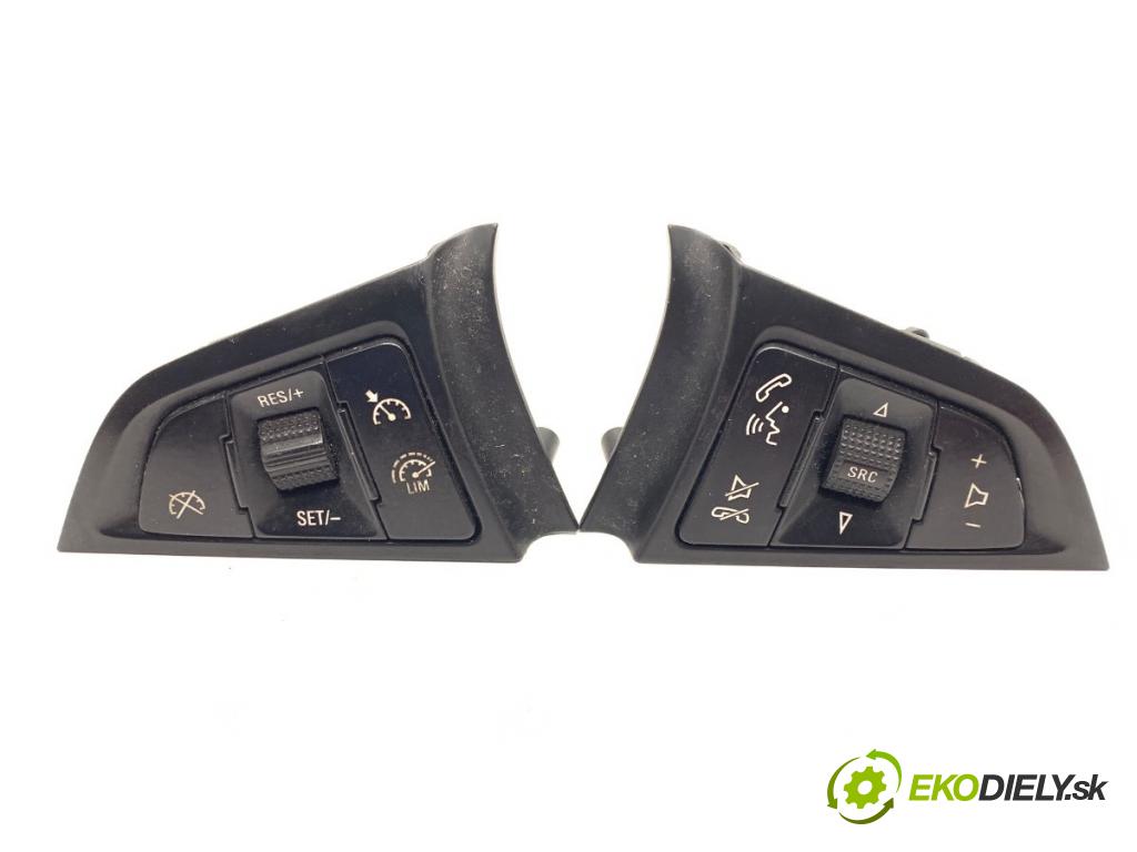 OPEL ASTRA J Kombi 2013 81 kW 1.7 CDTI (35) 1686 SPÍNAČE: volantu 13268686