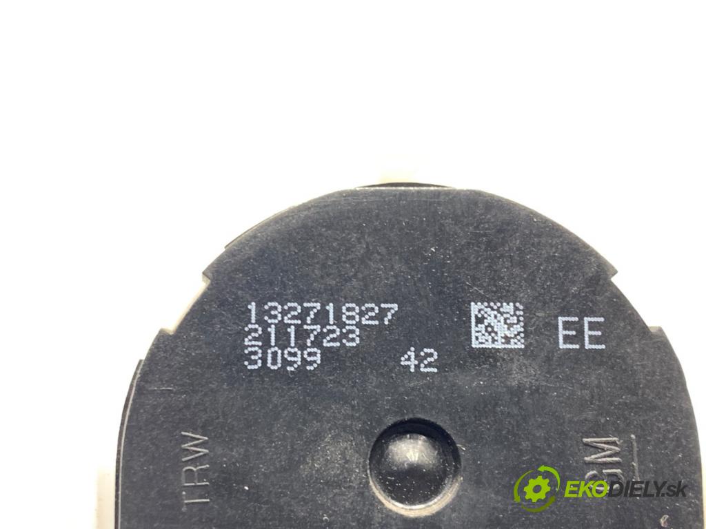 OPEL ASTRA J Kombi 2013 81 kW 1.7 CDTI (35) 1686 přepínač nastavení zpětných zrcátek 13271827 (Páčky pod volantem)