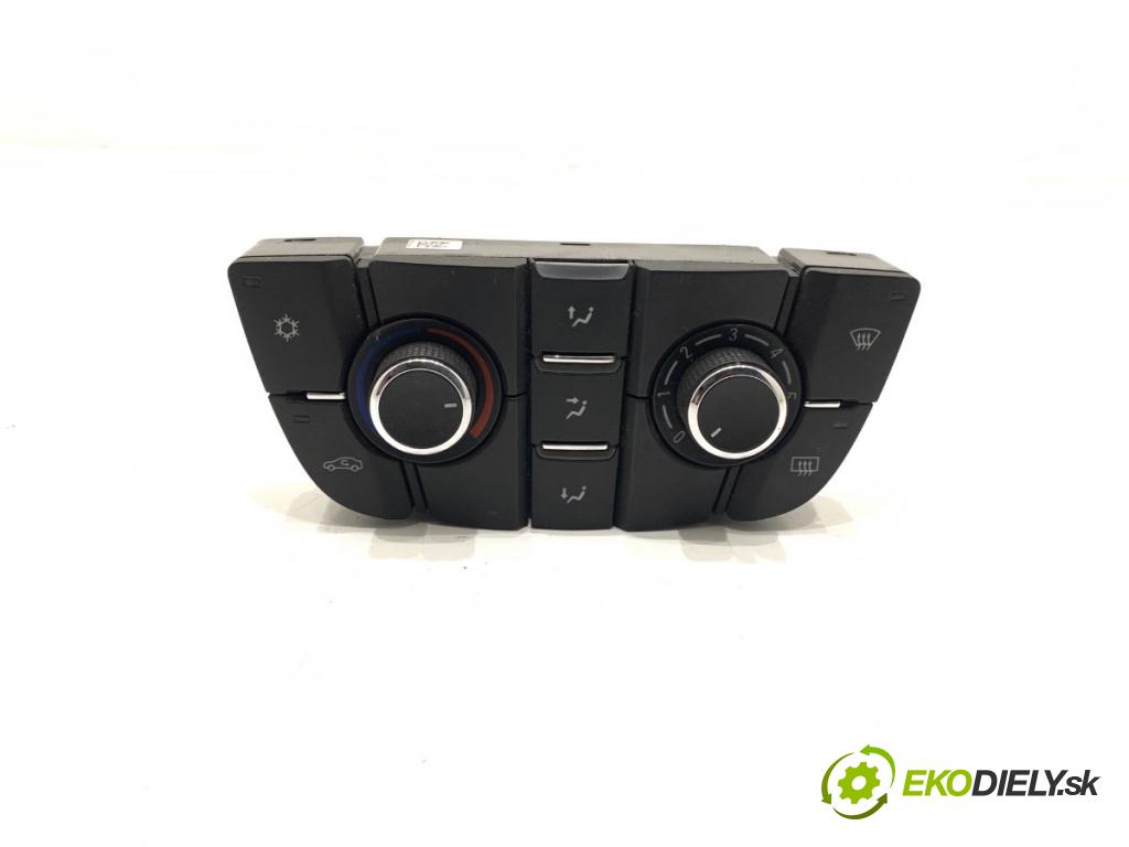 OPEL ASTRA J Kombi 2013 81 kW 1.7 CDTI (35) 1686 Panel ovládaní topení 13360099 (Páčky pod volantem)