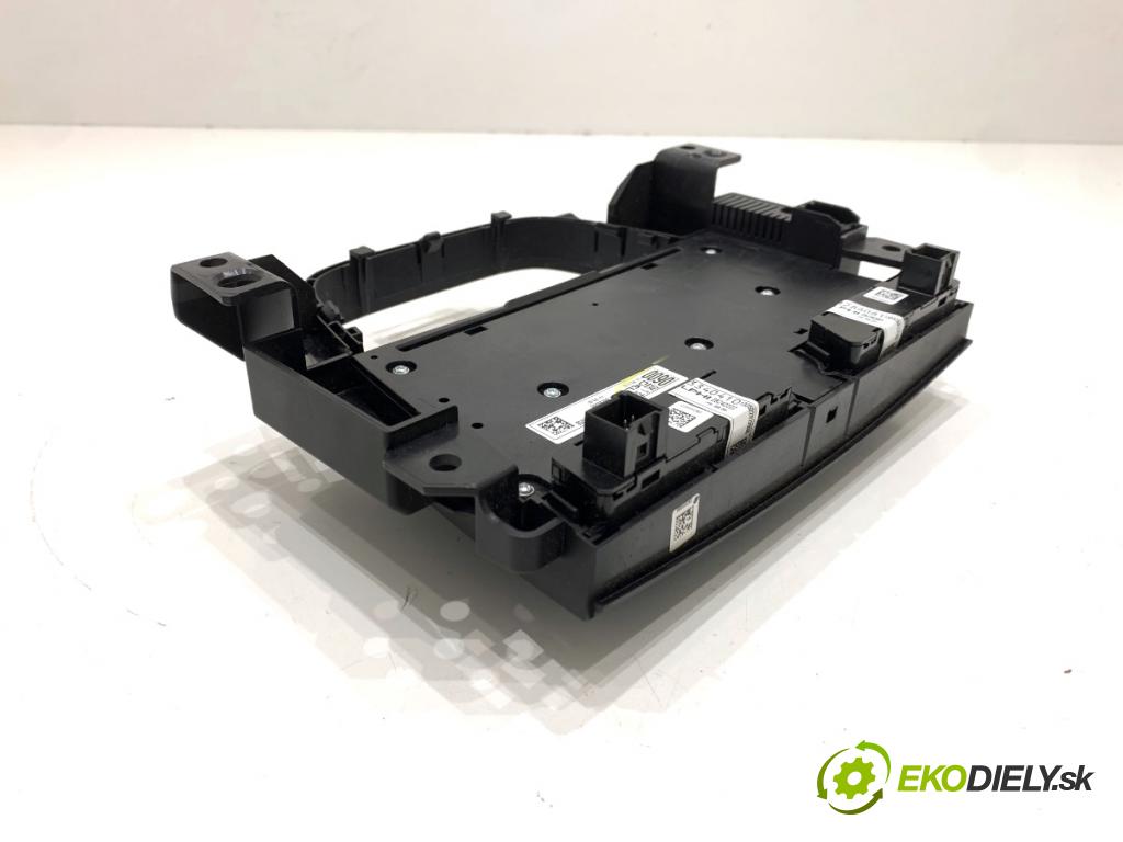 OPEL ASTRA J Kombi 2013 81 kW 1.7 CDTI (35) 1686 Panel ovládania radia 13288081 (Prepínacie páčky pod volantom)