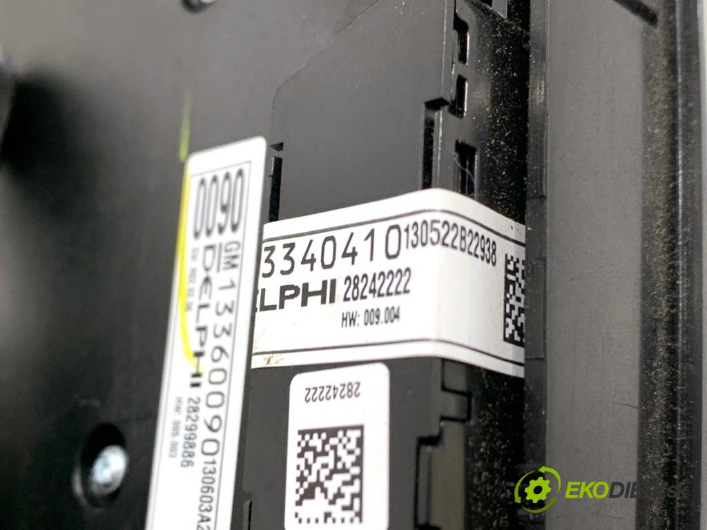 OPEL ASTRA J Kombi 2013 81 kW 1.7 CDTI (35) 1686 Panel ovládania radia 13288081 (Prepínacie páčky pod volantom)