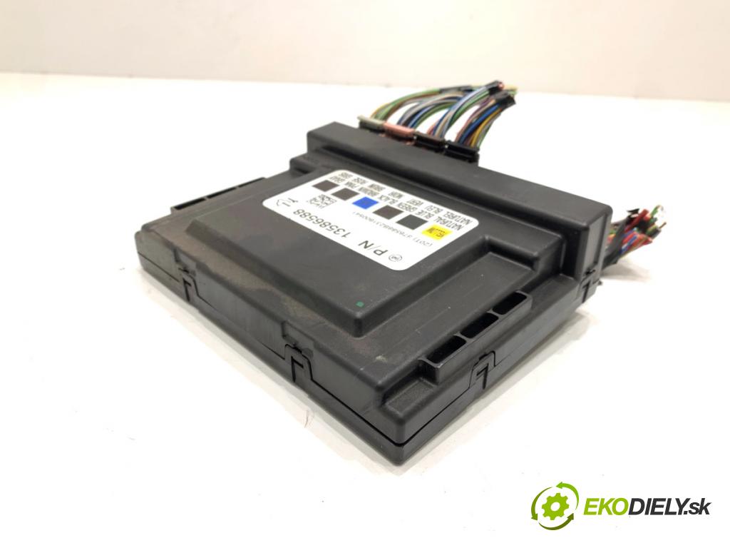 OPEL ASTRA J Kombi 2013 81 kW 1.7 CDTI (35) 1686 modul komfortu 13586588 (Komfortní modul)