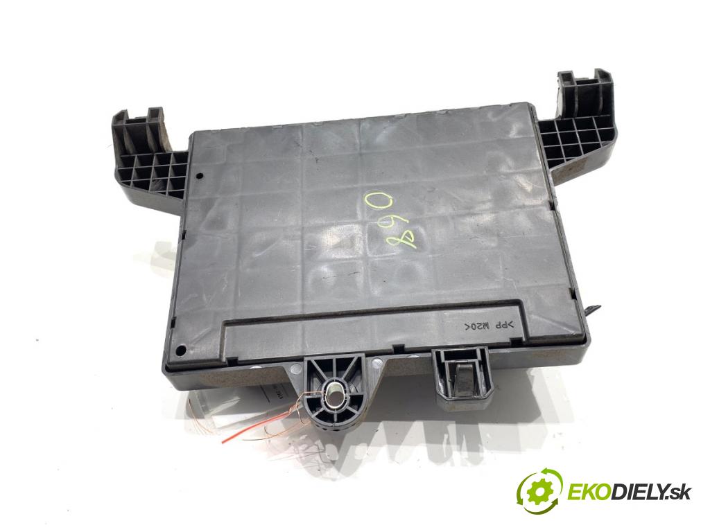 OPEL ASTRA J Kombi 2013 81 kW 1.7 CDTI (35) 1686 Modul BSI 13368651 (Poistková skrinka)