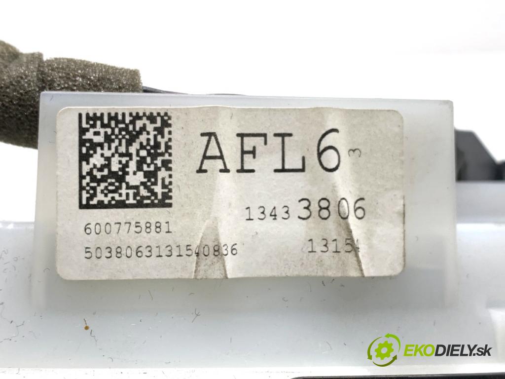 OPEL ASTRA J Kombi 2013 81 kW 1.7 CDTI (35) 1686 Prístrojovka 600775881 (Prístrojová doska)