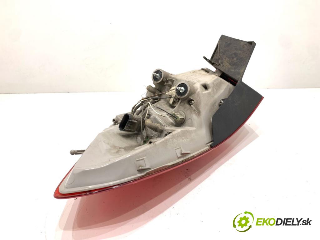 OPEL ASTRA J Kombi 2013 81 kW 1.7 CDTI (35) 1686 Svetlo ľavy zad 13282242