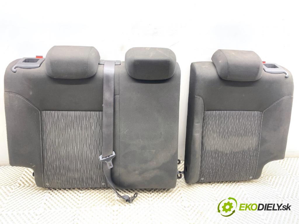 OPEL ASTRA J Kombi 2013 81 kW 1.7 CDTI (35) 1686 Sedadlo druhý rad