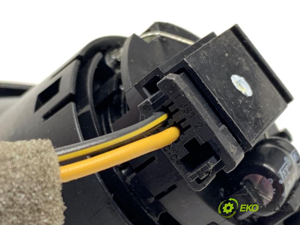 OPEL ASTRA J Kombi 2013 81 kW 1.7 CDTI (35) 1686 reproduktory 13257497