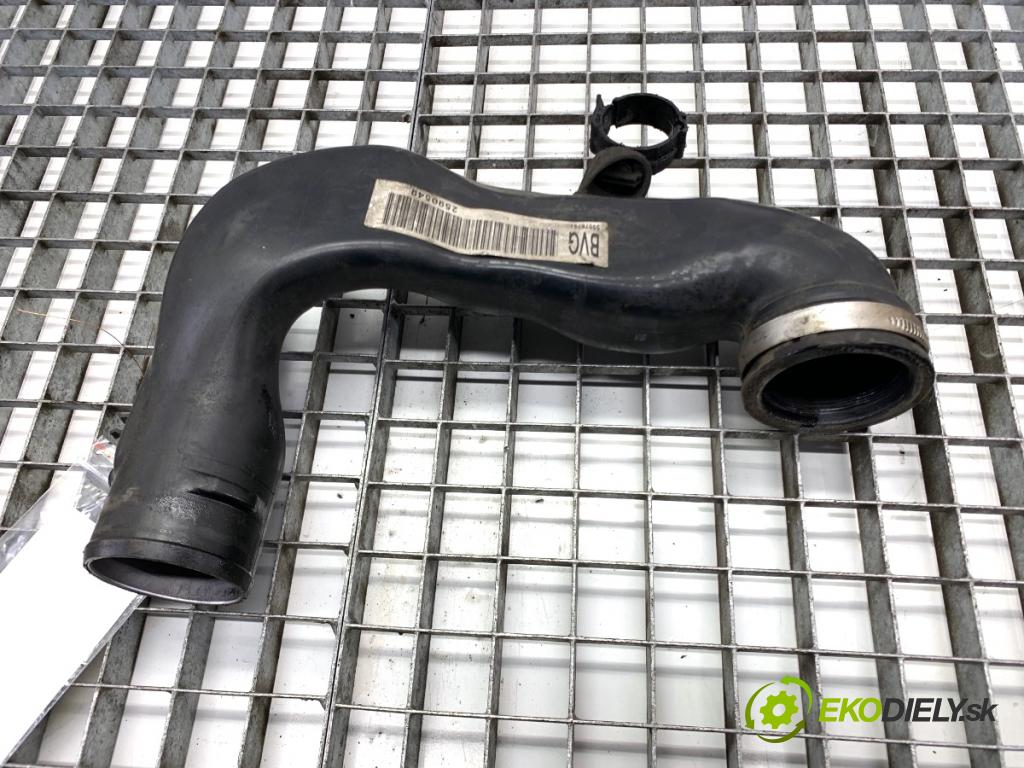OPEL ASTRA J Kombi 2013 81 kW 1.7 CDTI (35) 1686 Rúra vzduchu 55577108