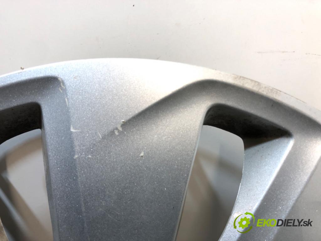 OPEL ASTRA J Kombi 2013 81 kW 1.7 CDTI (35) 1686 puklica 16