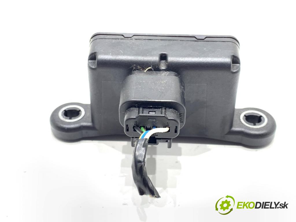 OPEL ASTRA J Kombi 2013 81 kW 1.7 CDTI (35) 1686 Snímač ESP 13578326