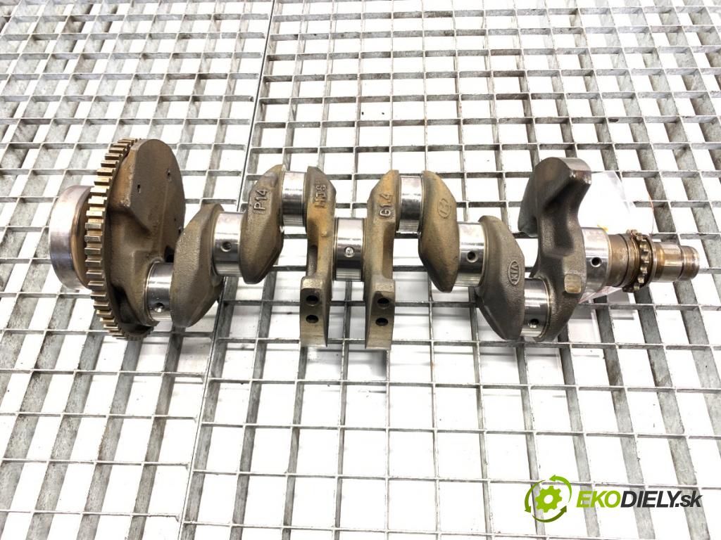 HYUNDAI ix20 liftback 2013 66 kW 1.4 1396 kardaň hřídel KORBOVÝ:  (Blok motoru ostatní)