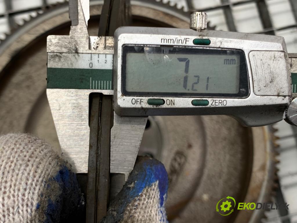 HYUNDAI ix20 liftback 2013 66 kW 1.4 1396 Spojková sada (bez ložiska) 41300-23138