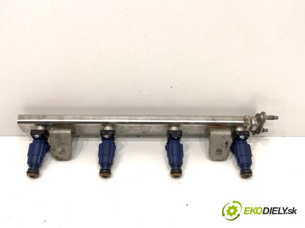 HYUNDAI ix20 liftback 2013 66 kW 1.4 1396 Lišta vstrekovacia INJEKCIA: 35310-2B000