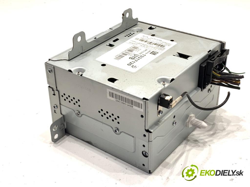 OPEL INSIGNIA A liftback 2009 103 kW 1.8 (68) 1796 RADIO 13317120 (Audio zariadenie)