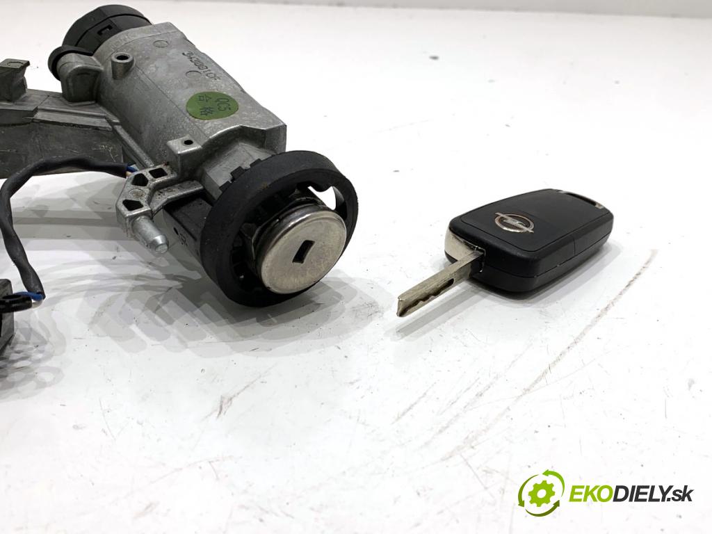 OPEL INSIGNIA A liftback 2009 103 kW 1.8 (68) 1796 spinačka 25799293 (Spínacia skrinka)