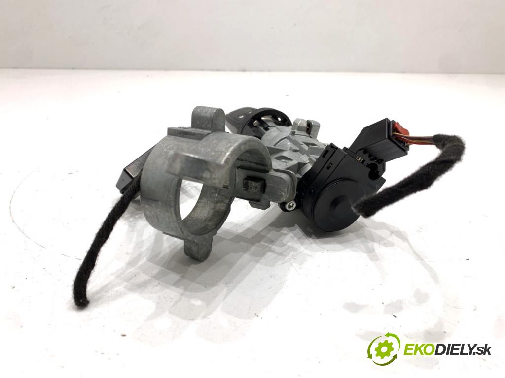 OPEL INSIGNIA A liftback 2009 103 kW 1.8 (68) 1796 spinačka 25799293 (Spínacia skrinka)