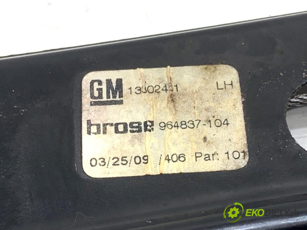 OPEL INSIGNIA A liftback 2009 103 kW 1.8 (68) 1796 mechanismus okna levý přední část 13302456