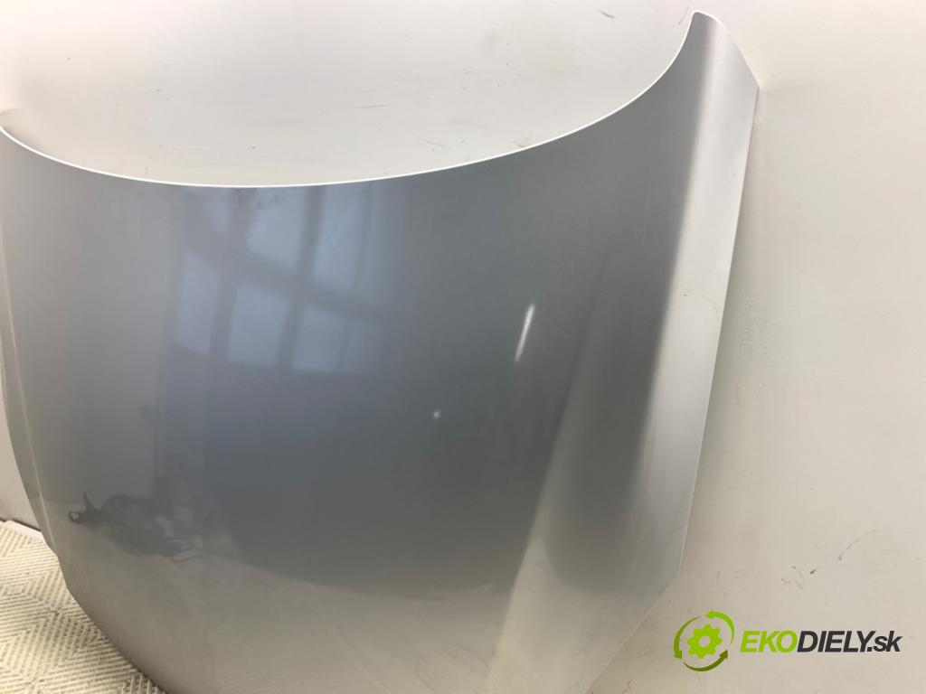 OPEL INSIGNIA A liftback 2009 103 kW 1.8 (68) 1796 kapota Z176 (Kapota)