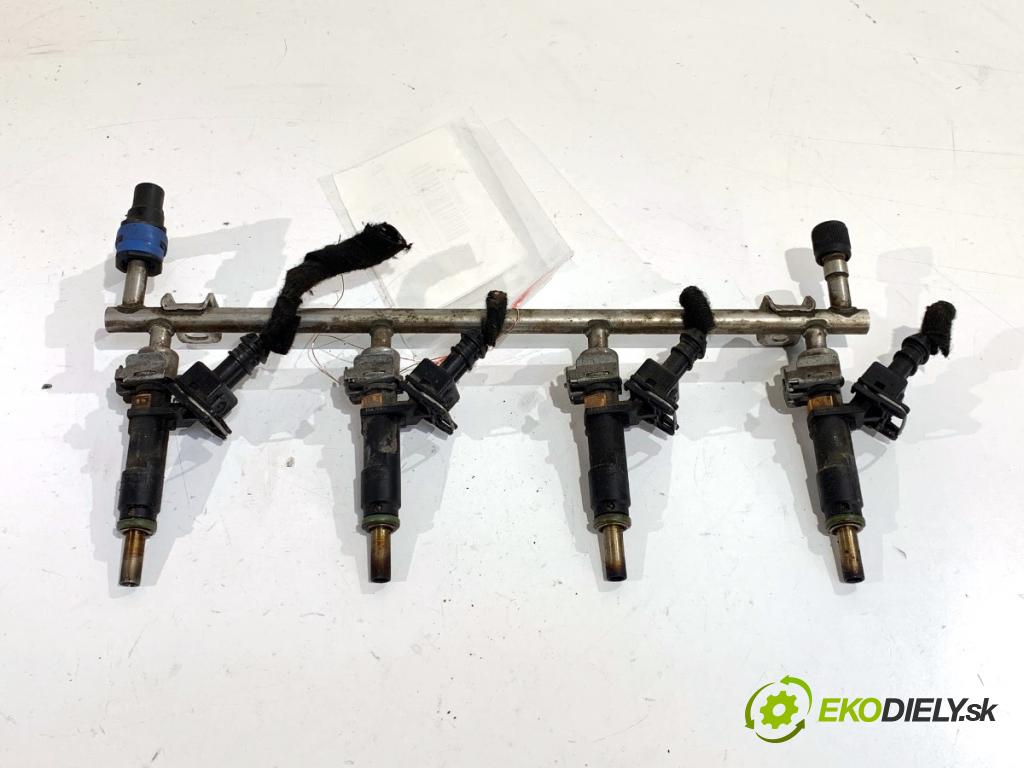 OPEL INSIGNIA A liftback 2009 103 kW 1.8 (68) 1796 lišta vstřikovací 55353806 (Vstřikovací lišta)